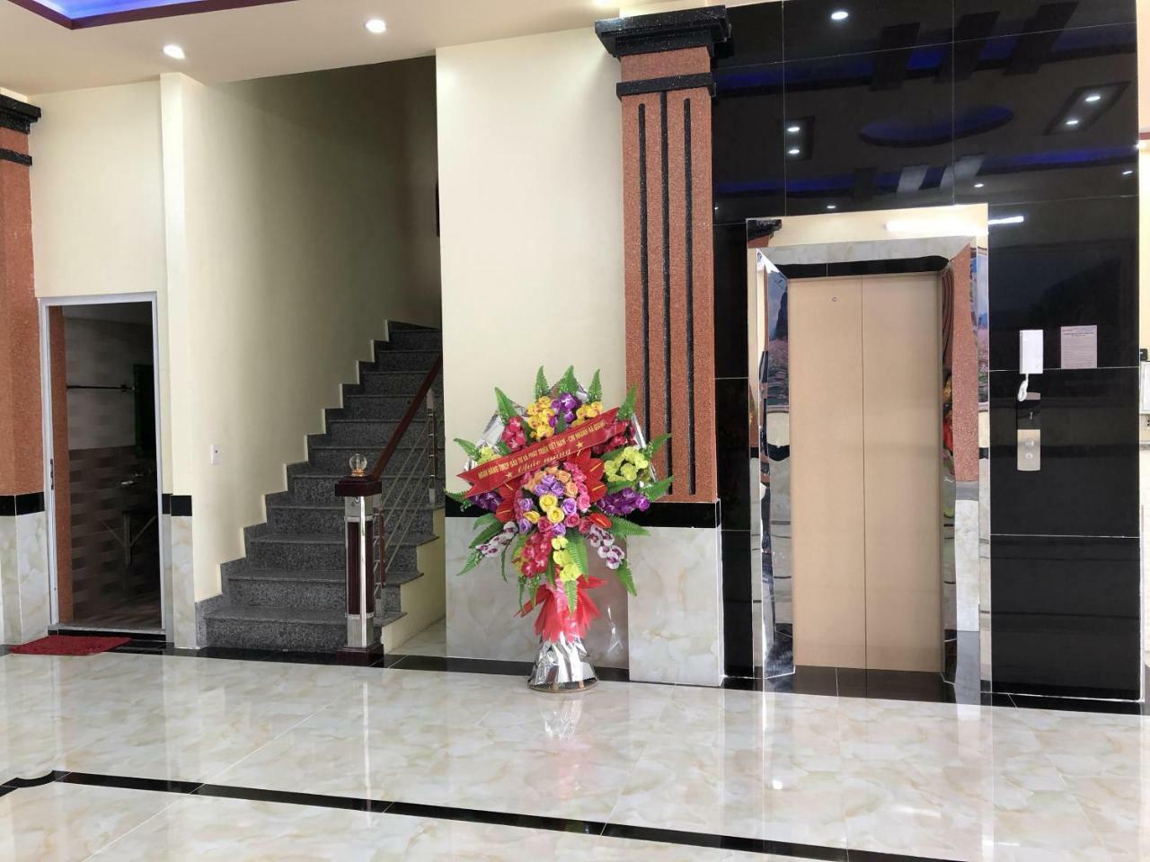 Yen Minh Kien Thao Hotel מראה חיצוני תמונה